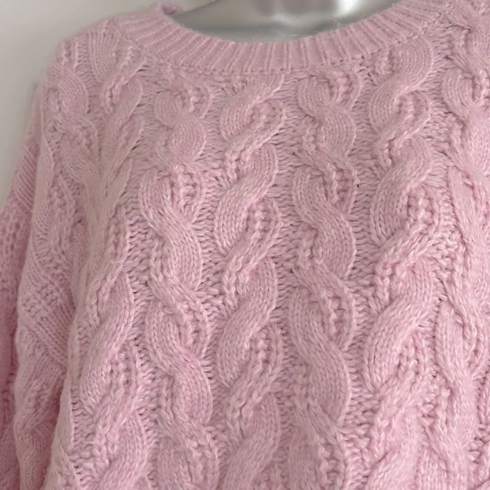 Jessica Simpson Cable Knit Sweater Medium - Picture 2 of 7